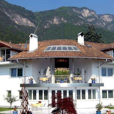 Millenniumshof Apartment Caldaro Ngoại thất bức ảnh